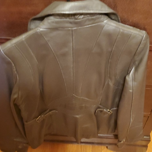 Jacket - Picture 2 of 3
